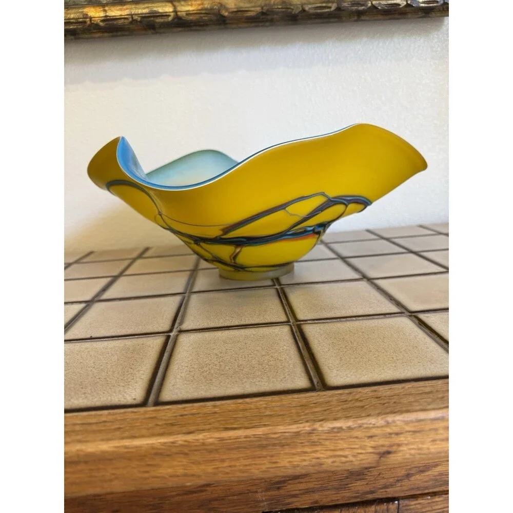 Vintage Azerbaijan Glassware Hand Blown Art Glass Freeform Centerpiece Bowl